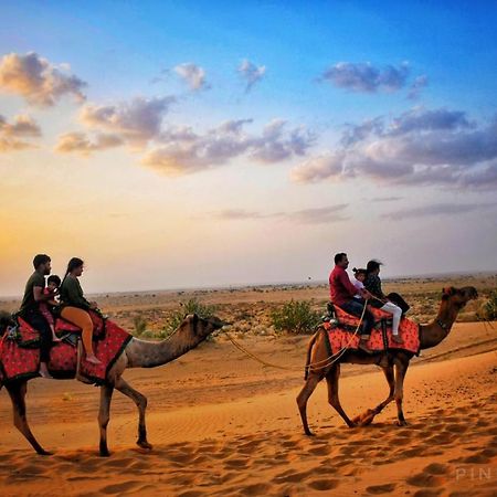 Jaisalmer Desert Haveli Hotell Sām Eksteriør bilde